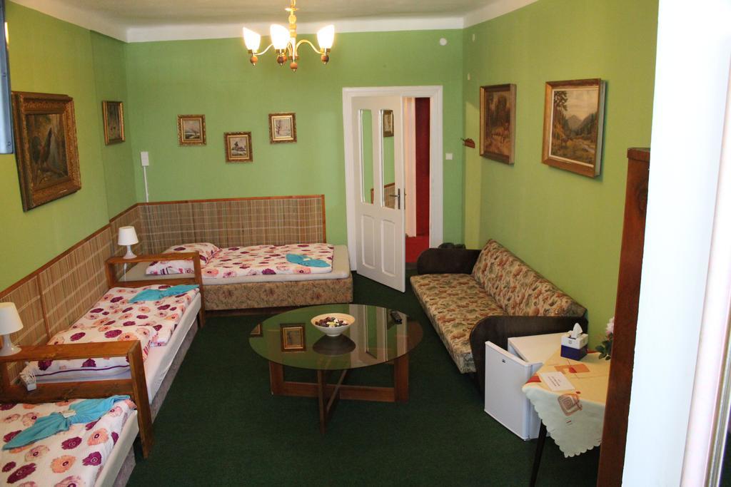 Hotel Corrado Ostrava Cameră foto